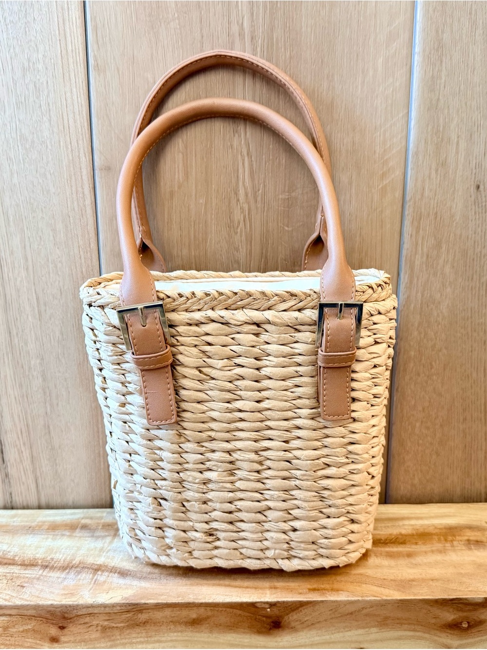 NWOT Top Shop Water Hyacinth Mini Tote